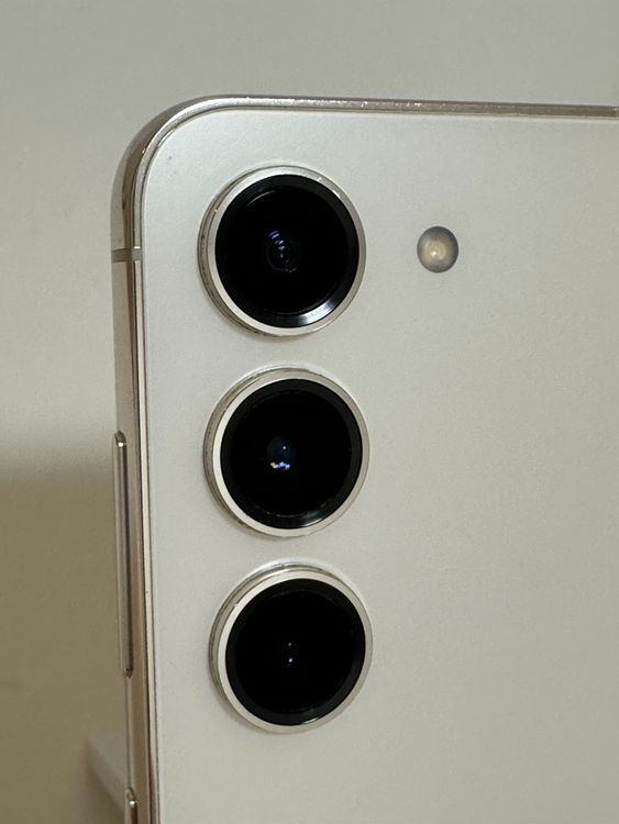 ��SIM�ե꡼ Galaxy S23 256GB ���꡼��