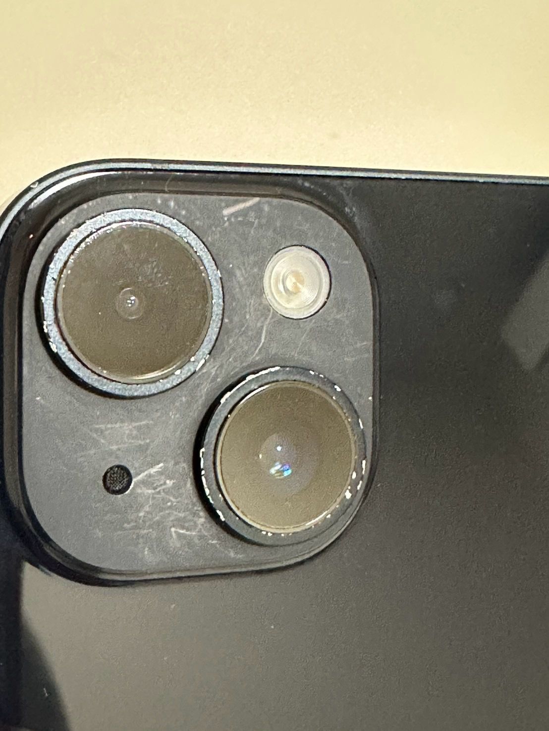 即発送！ iPhone14 128GB ミッドナイト 美品 バッテリー83% ムスビー｜○バッテリー83% SIMフリー iPhone14 128GB ミッドナイト