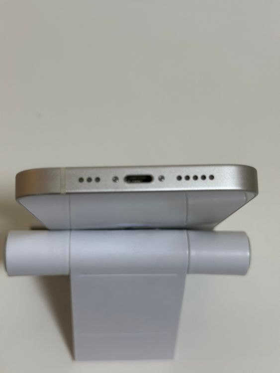 ��SIM�ե꡼ iPhone14 256GB �������饤��