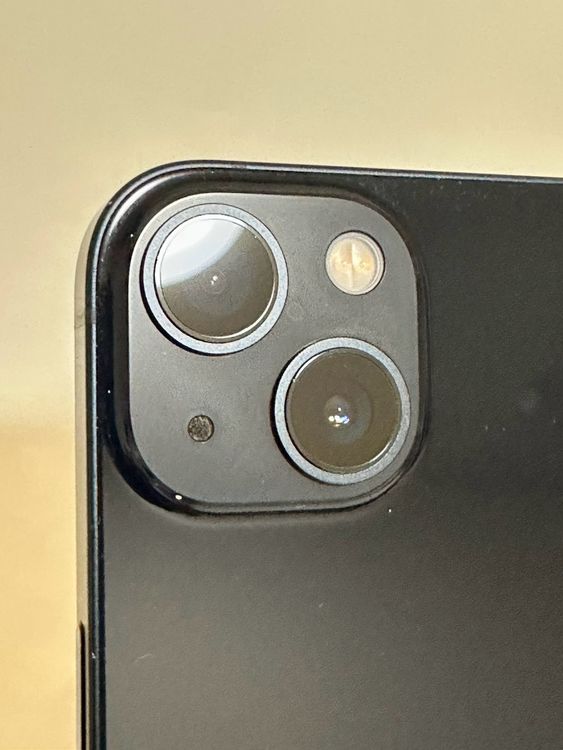 ���Хåƥ꡼86% SIM�ե꡼ iPhone13 128GB �ߥåɥʥ���