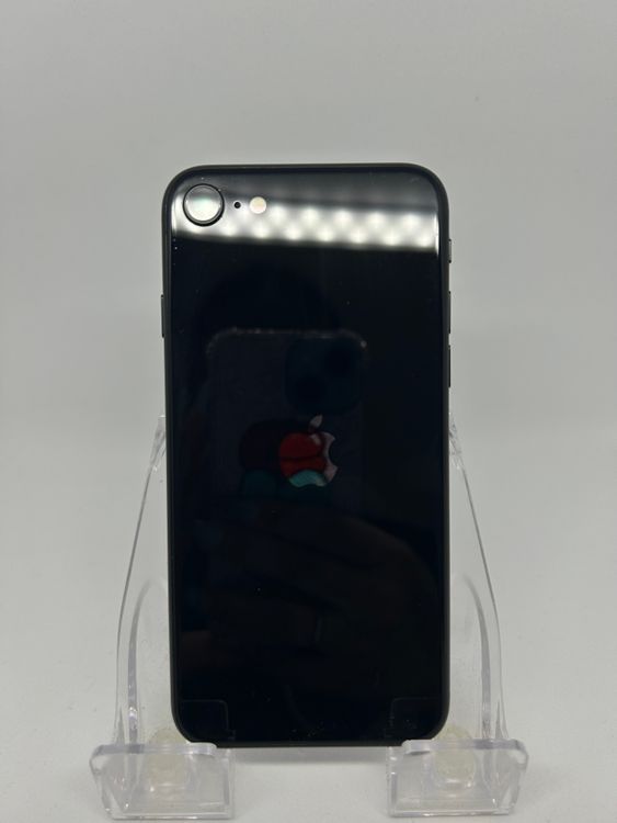 SIM�ե꡼ iPhoneSE��3����  128GB �ߥåɥʥ��� �Хåƥ꡼75%