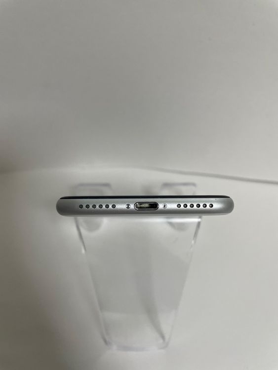 ϥԥͥͥå SIMե꡼ iPhoneSE裲  128GB ۥ磻 ̵