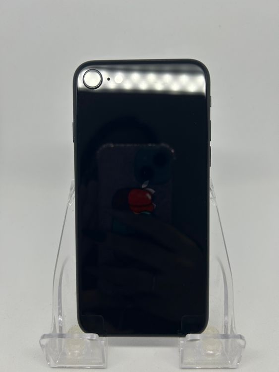 SIM�ե꡼ iPhoneSE��3����  64GB �ߥåɥʥ��� �Хåƥ꡼78%