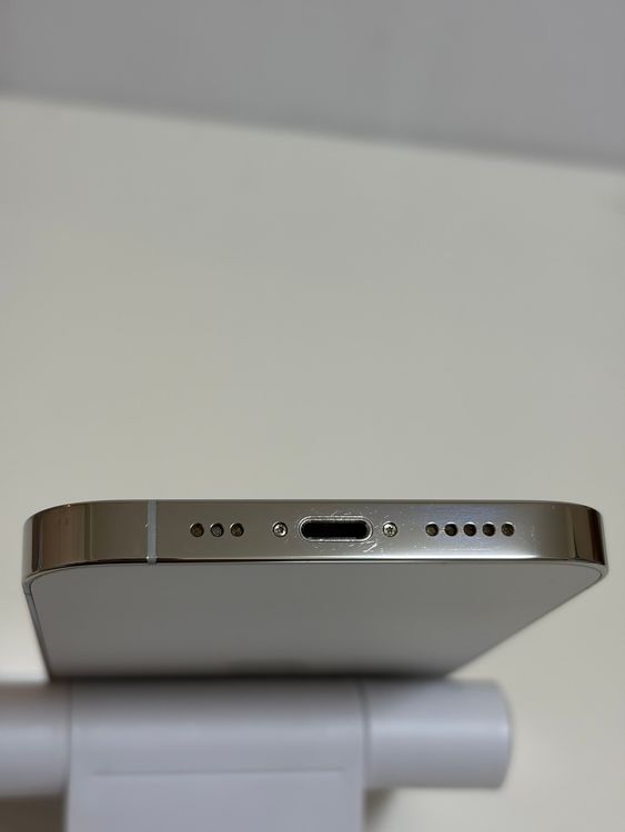 ���Хåƥ꡼85% ���� SIM�ե꡼ iPhone13Pro 128GB ����С�
