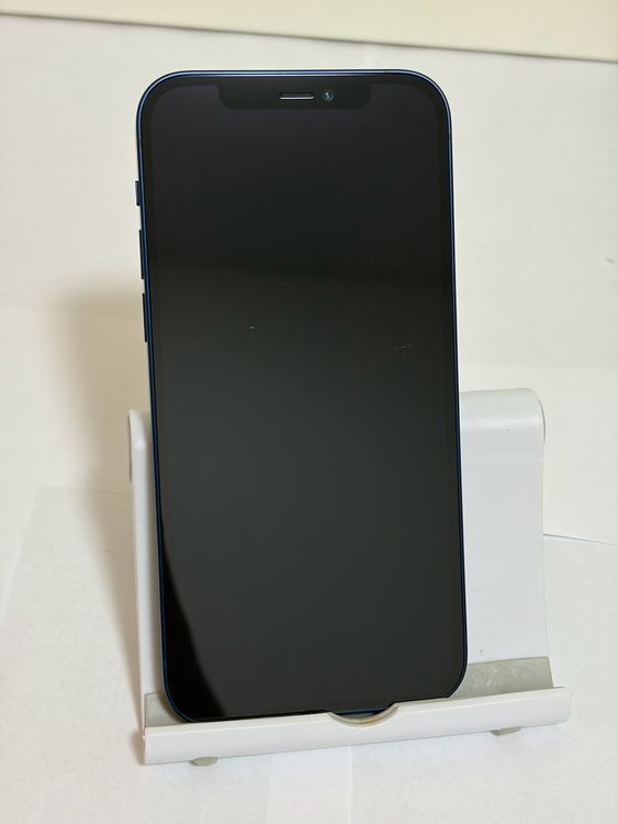 ���Хåƥ꡼87% SIM�ե꡼ iPhone12 128GB �֥롼