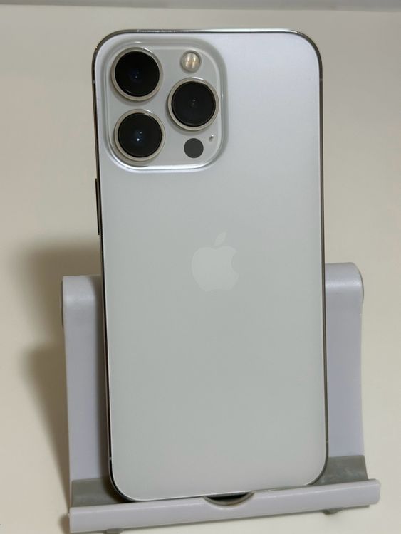 ���Хåƥ꡼81% SIM�ե꡼ iPhone13Pro 128GB ����С�