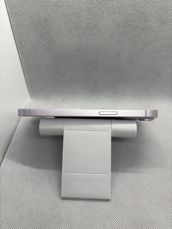 ���Хåƥ꡼84% SIM�ե꡼ iPhone14 256GB �ѡ��ץ�