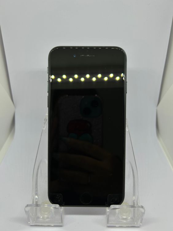 ��SIM�ե꡼ iPhoneSE��3����  128GB �ߥåɥʥ��� �Хåƥ꡼73%