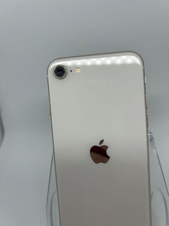 ��SIM�ե꡼ iPhoneSE��3����  128GB �ۥ磻�� �Хåƥ꡼89%