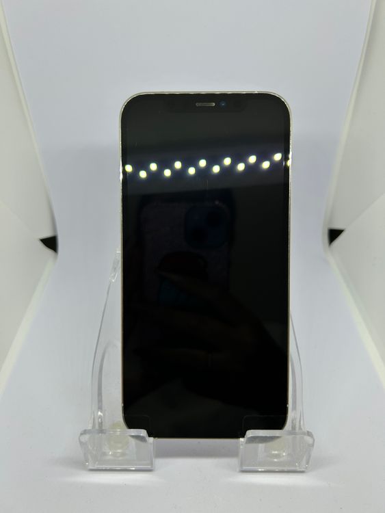 ��SIM�ե꡼ iPhone12Pro 256GB ����С�