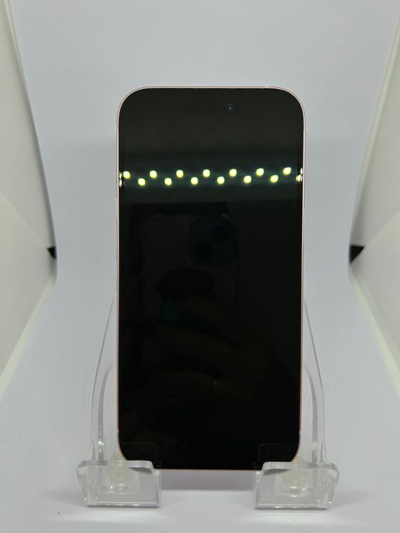 ��SIM�ե꡼ iPhone15  128GB �ԥ�