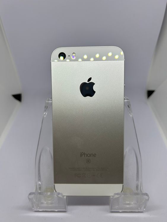 ��SIM�ե꡼ iPhoneSE  64GB ����С� �Хåƥ꡼78%