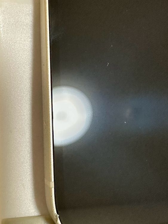 ���Хåƥ꡼84% SIM�ե꡼ iPhone14 128GB �������饤��