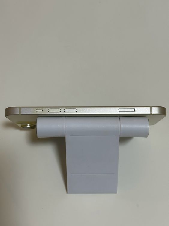 ��SIM�ե꡼ iPhone15 256GB ��������