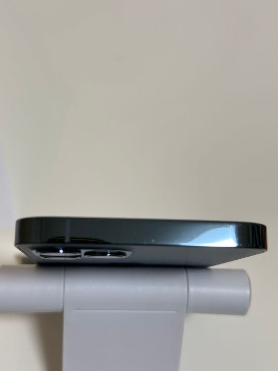 ��SIM�ե꡼ iPhone12Pro 128GB �ѥ��ե��å��֥롼