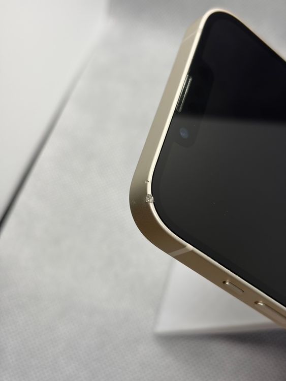 ���Хåƥ꡼80% SIM�ե꡼ iPhone13 128GB �������饤��