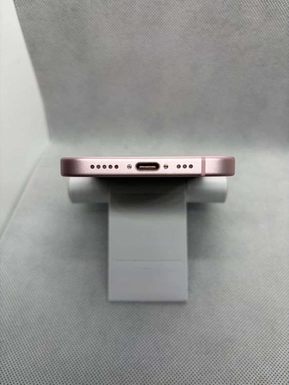 ��Ķ���� SIM�ե꡼ iPhone15 128GB �Хåƥ꡼84%