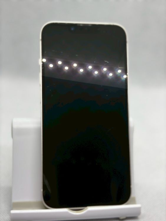 ���Хåƥ꡼85% SIM�ե꡼ iPhone14 128GB �������饤��