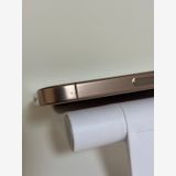 ���Хåƥ꡼90% SIM�ե꡼ iPhone16Pro 256GB �ǥ����ȥ����˥���