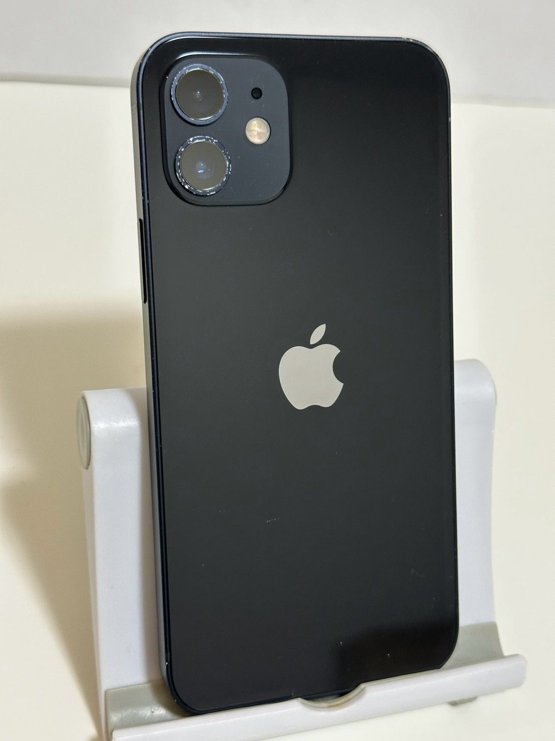 ムスビー｜○バッテリー83% SIMフリー iPhone12 64GB ブラック
