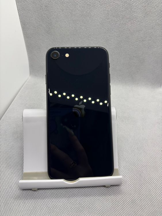 ���Хåƥ꡼97% ���� SIM�ե꡼ iPhoneSE ��3���� 128GB �ߥåɥʥ���