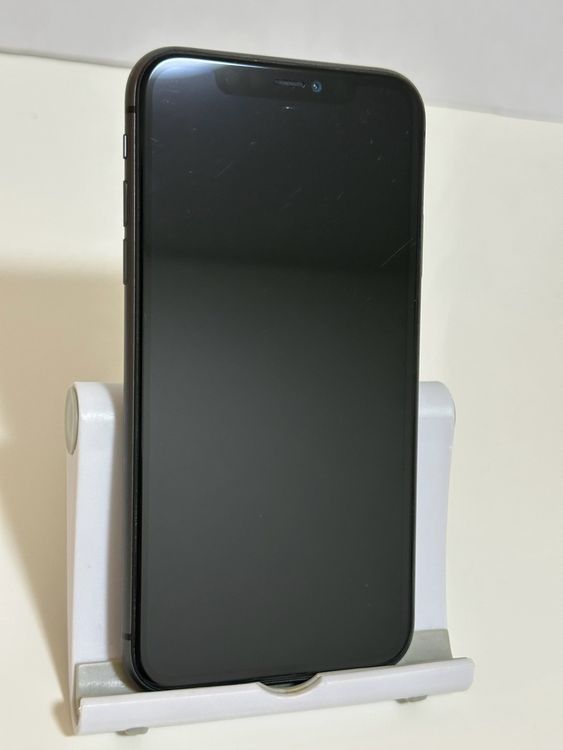 ��SIM�ե꡼ iPhone11 64GB �֥�å�