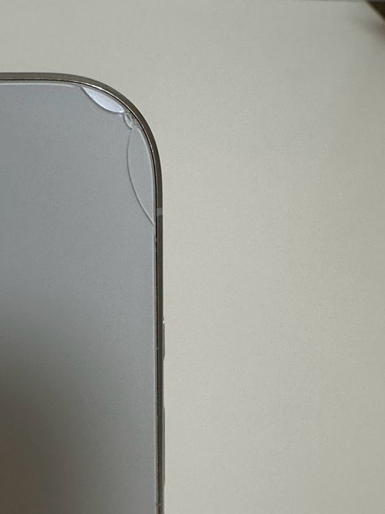 ���Хåƥ꡼90% SIM�ե꡼ iPhone15Pro 256GB �ۥ磻�ȥ����˥���