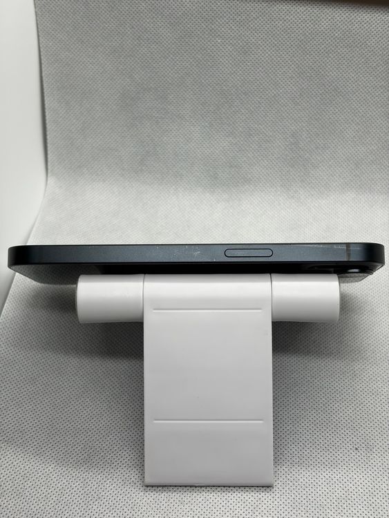 ���Хåƥ꡼95% ���� SIM�ե꡼ iPhone14 128GB �ߥåɥʥ���