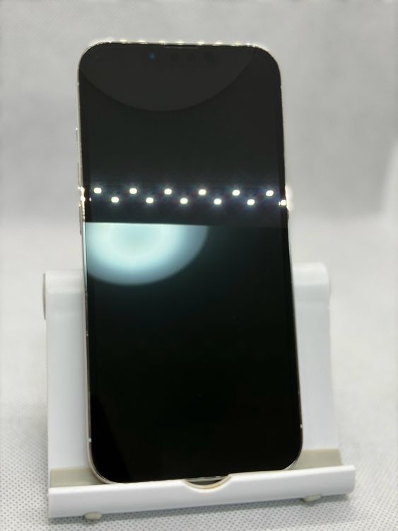 ���Хåƥ꡼82% SIM�ե꡼ iPhone13Pro 128GB ����С�