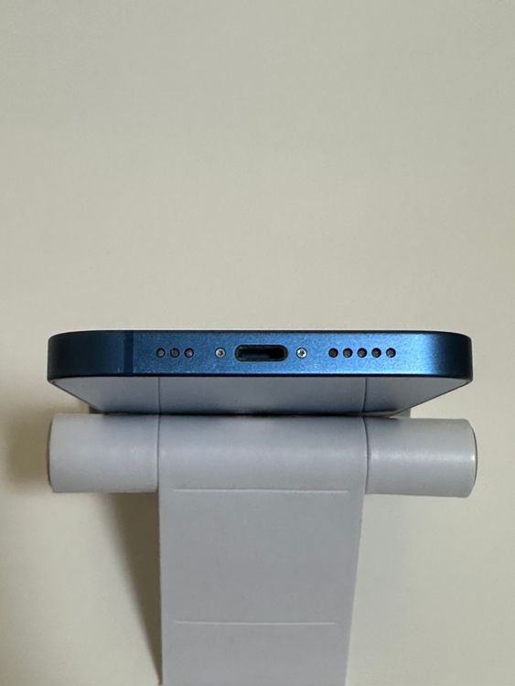 ��SIM�ե꡼ iPhone13 128GB �֥롼