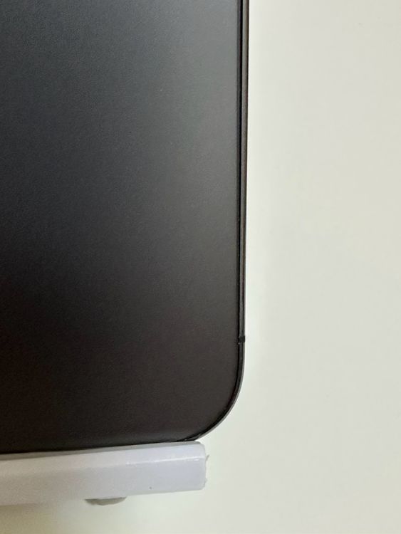 ���Хåƥ꡼80% SIM�ե꡼ iPhone13ProMax 128GB ����ե�����