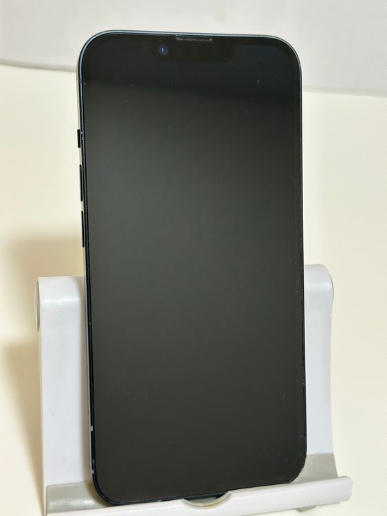 ���Хåƥ꡼83% SIM�ե꡼ iPhone14 128GB �ߥåɥʥ���