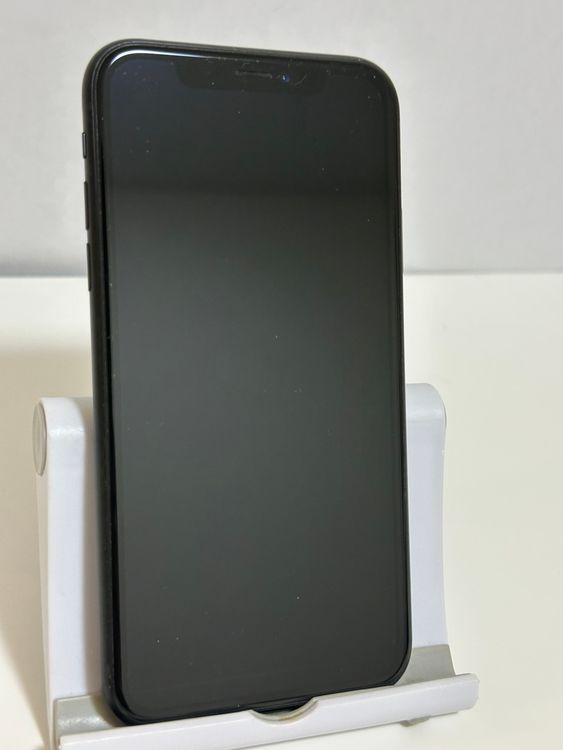 ���Хåƥ꡼87% SIM�ե꡼ iPhoneXR 128GB �֥�å�