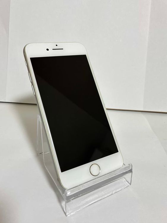 ���Хåƥ꡼83% iPhone7 32GB ����С�   ����̵��