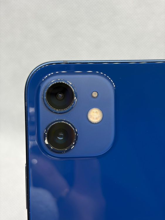 ��SIM�ե꡼ iPhone12 128GB �֥롼 �Хåƥ꡼83%