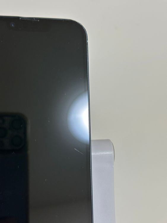 ���Хåƥ꡼96% SIM�ե꡼ iPhone16e 128GB �֥�å�