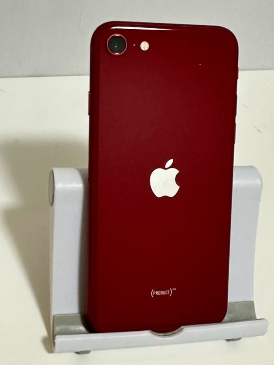 ���Хåƥ꡼90% SIM�ե꡼ iPhoneSE ��3���� 64GB ��å�