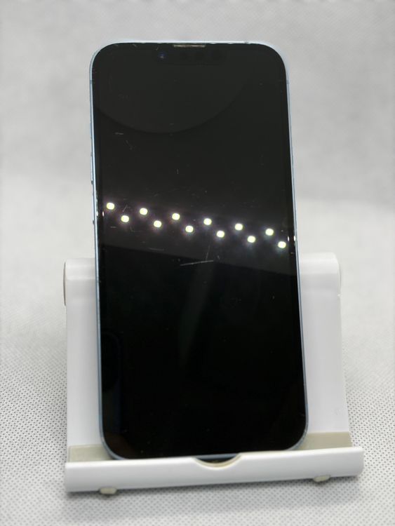 ���Хåƥ꡼84% SIM�ե꡼ iPhone14 128GB �֥롼