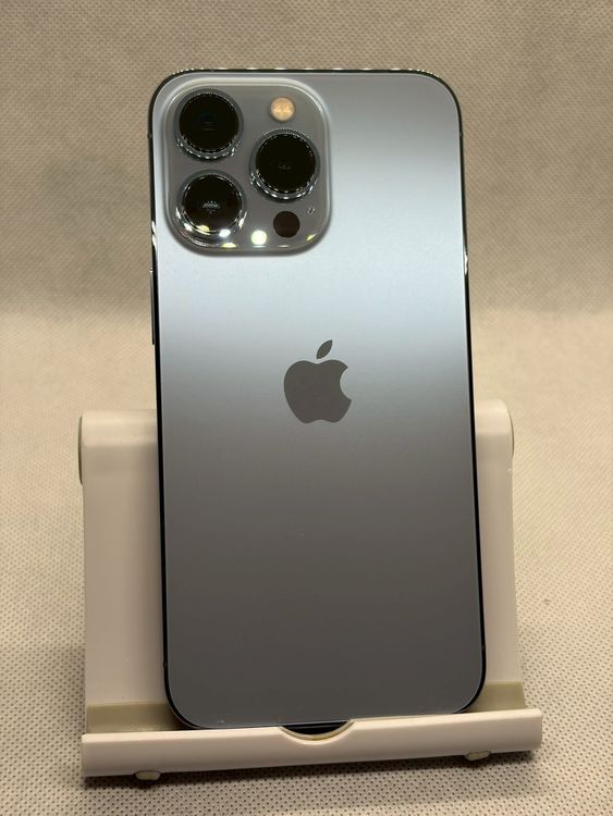 ������ SIM�ե꡼ iPhone13Pro 256GB ������֥롼 �Хåƥ꡼82%