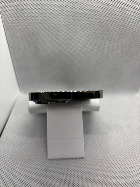 ���ϥԥͥ��ͥå� SIM�ե꡼ iPhone13Pro 128GB ����ե����� �Хåƥ꡼82%