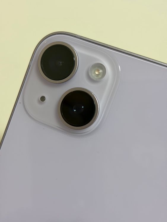 ���Хåƥ꡼82% SIM�ե꡼ iPhone14 256GB �ѡ��ץ�