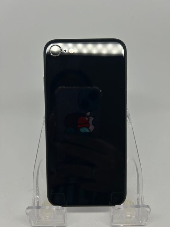 ���ϥԥͥ��ͥå� SIM�ե꡼ iPhoneSE��3����  64GB �ߥåɥʥ��� 86%