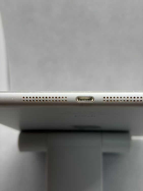 ��iPad mini 16GB au ����С�