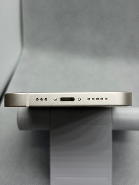 ������Ʊ�� SIM�ե꡼ iPhone14 128GB �������饤�� �Хåƥ꡼82%
