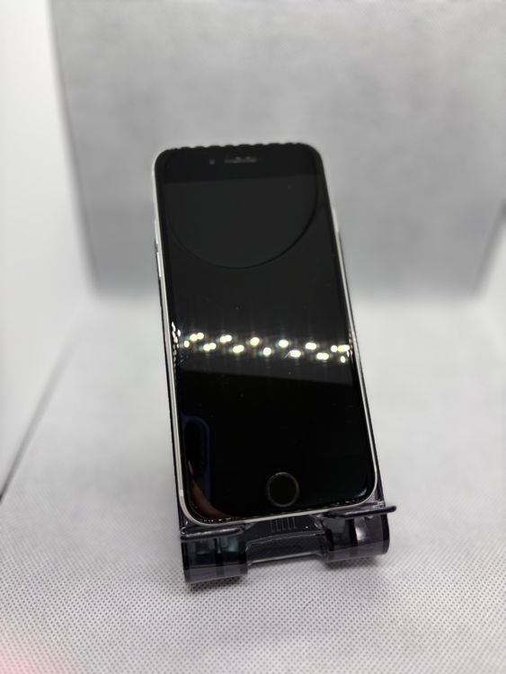 ���ϥԥͥ��ͥå� SIM�ե꡼ iPhoneSE ��2���� 64GB �ۥ磻�� �Хåƥ꡼88%