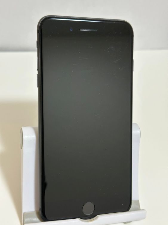 ���Хåƥ꡼84% SIM�ե꡼ iPhone8Plus 256GB ���ڡ������쥤