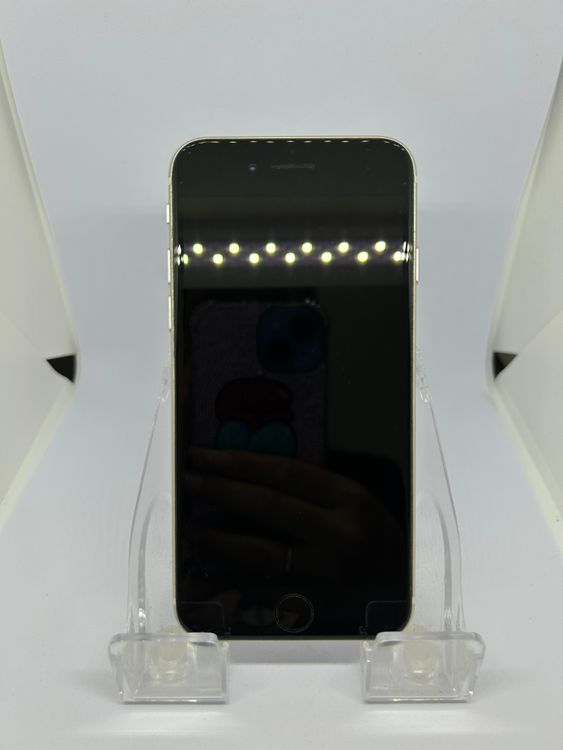 ��SIM�ե꡼ iPhoneSE��3����  128GB �������饤��