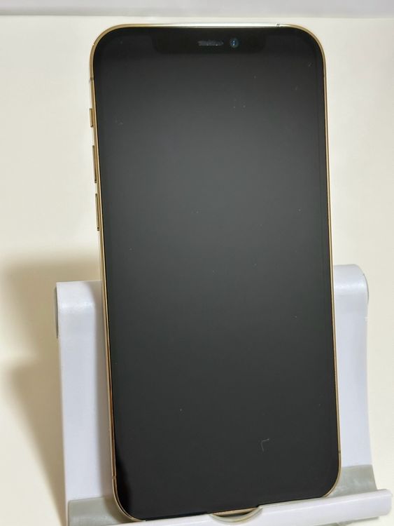 ���Хåƥ꡼82% Ķ���� SIM�ե꡼ iPhone12Pro 128GB �������