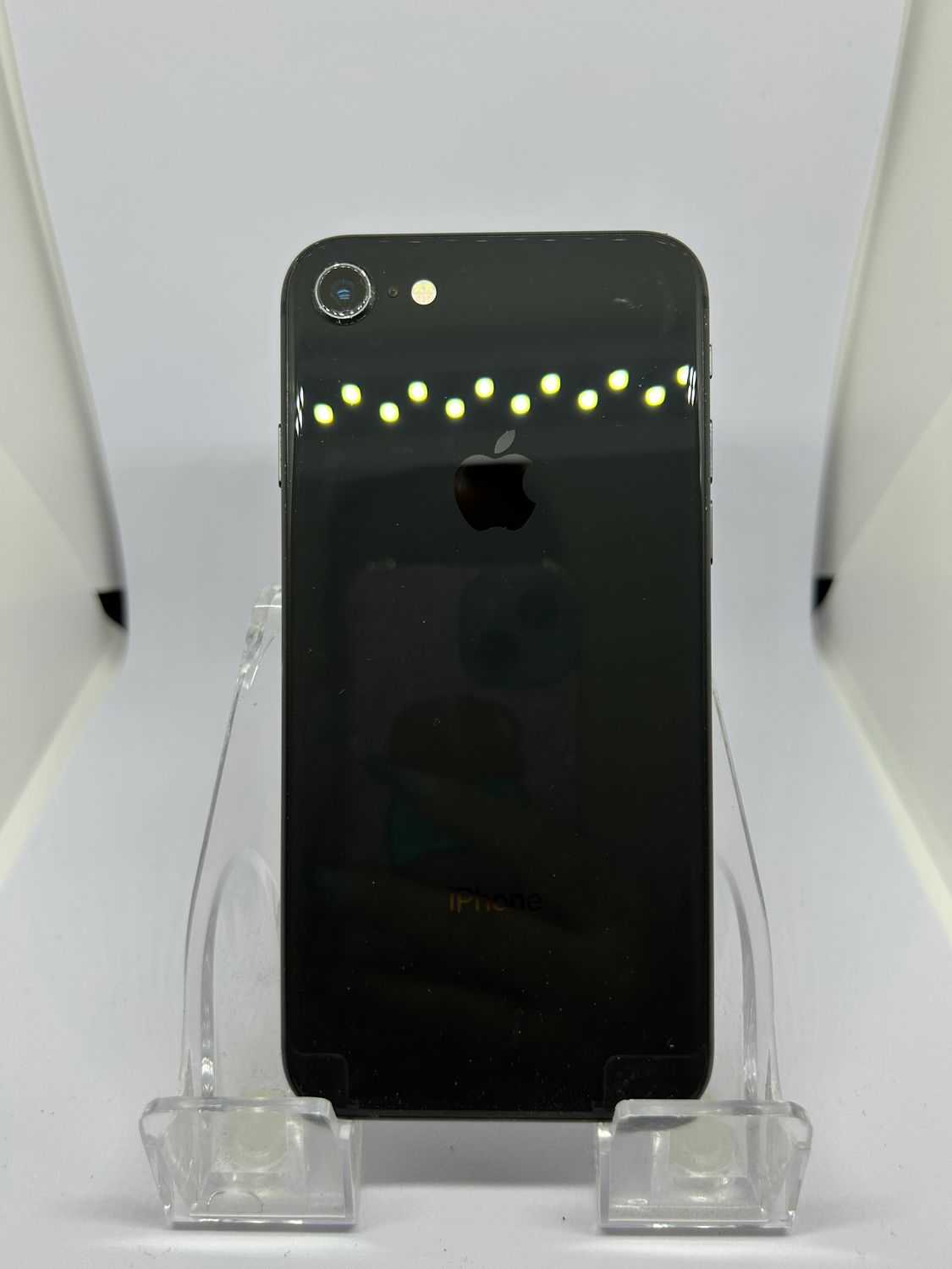 ムスビー｜○SIMフリー iPhone8 64GB グレー バッテリー73%【iPhone8