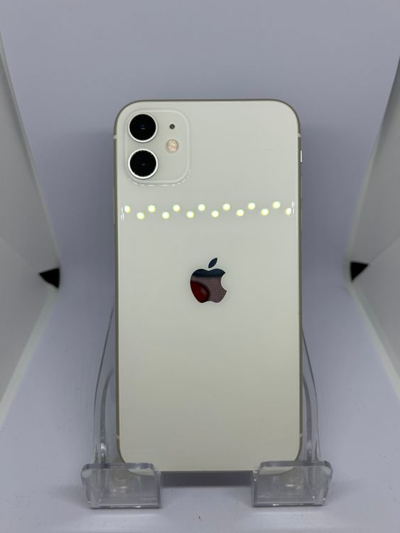 ��SIM�ե꡼ iPhone11  256GB �ۥ磻��